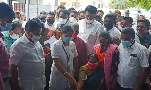 வன விலங்குகள் ஊருக்குள் வருவதை தடுக்க கான்கிரிட் சுவர்: வனத்துறை அமைச்சர்