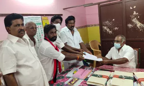 உள்ளாட்சித் தேர்தல்: செங்கோட்டை ஊராட்சி ஒன்றியத்திற்கு திமுகவினர் வேட்புமனுத்தாக்கல்