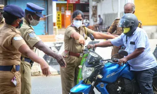 போக்குவரத்து விதிமீறல்: குமரியில் ஒரேநாளில் 2681 பேர் மீது வழக்கு