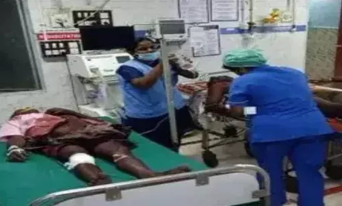 பழனி அருகே அரசு பேருந்து, லாரி நேருக்குநேர் மோதல்: 3 பேர் பலி