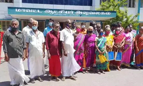 மண்எடுக்க அனுமதியின்றி வாழ்வாதாரம் இல்லையே: மண்பாண்ட தொழிலாளர் வேதனை