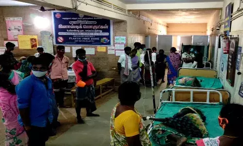 ஜெயங்கொண்டம்: கதண்டு கடித்து 6 பேர் மருத்துவமனையில் அனுமதி