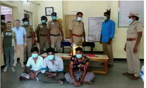 சங்கரன்கோவில் டாஸ்மாக், கோவிலில் திருட்டு: 24 மணி நேரத்தில் திருடர்கள் கைது