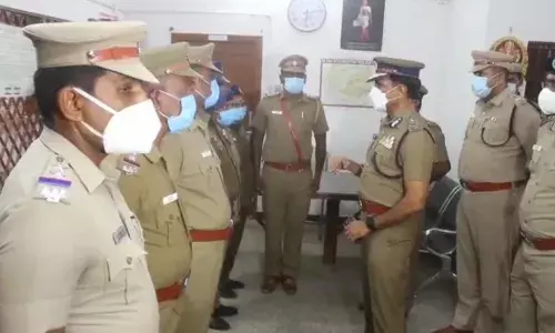 பாளையங்கோட்டை காவல் நிலையத்தில் தமிழக டிஜிபி சைலேந்திரபாபு திடீர் ஆய்வு