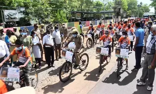 நெல்லை: புலிகள், காடுகள் பாதுகாப்பு விழிப்புணர்வு மிதிவண்டி பேரணி