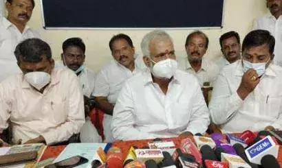 கோயம்பேடு மார்க்கெட்டில் 85% பேருக்கு தடுப்பூசி: அமைச்சர் சேகர்பாபு கோயம்பேடு மார்க்கெட்டில் 85% பேருக்கு தடுப்பூசி: அமைச்சர் சேகர்பாபு