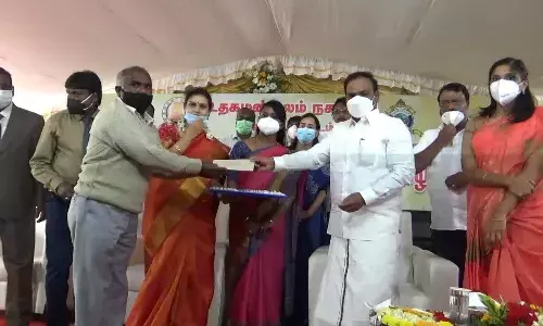 சிறந்த நகராட்சியாக உதகை தேர்வு: பணியாளர்களுக்கு பாராட்டு விழா
