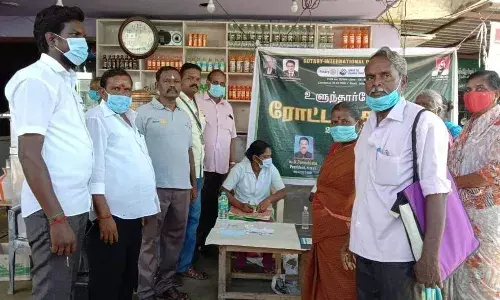ரோட்டரி சங்கம் சார்பில் ரத்தத்தில் சர்க்கரை அளவு கண்டறியும் முகாம் ரோட்டரி சங்கம் சார்பில் ரத்தத்தில் சர்க்கரை அளவு கண்டறியும் முகாம்