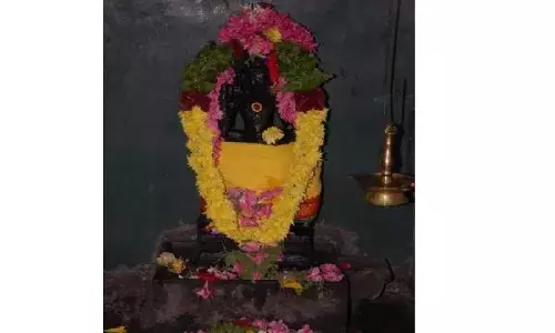தேய்பிறை அஷ்டமி: குமாரபாளையத்தில்   காலபைரவருக்கு சிறப்பு வழிபாடு