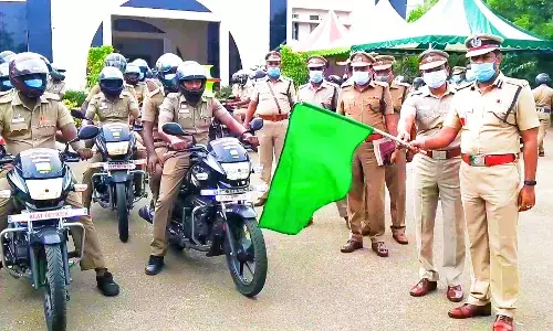 கரூரில் ரோந்து காவல் பிரிவு: மத்திய மண்டல காவல் துணை தலைவர் தொடங்கி வைப்பு