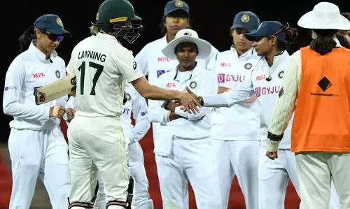 இந்தியா ஆஸ்திரேலியா மகளிர் டெஸ்ட் கிரிக்கெட் போட்டி டிரா