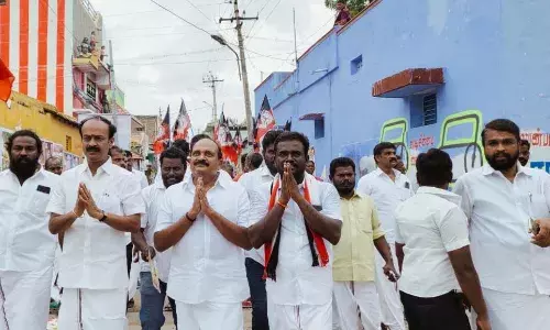 நெல்லையில் ஊரக உள்ளாட்சி தேர்தல்: அதிமுக வேட்பாளர்கள் தீவிர பிரச்சாரம்
