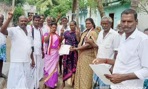 அச்சிறுப்பாக்கம் ஒன்றியம் 13வது வார்டில் அதிமுகவினர் தீவிர பிரசாரம்