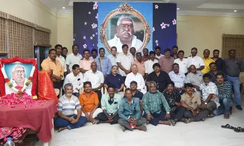சென்னையில் வீடியோ கணேசன் புகைப்படம் திறப்பு