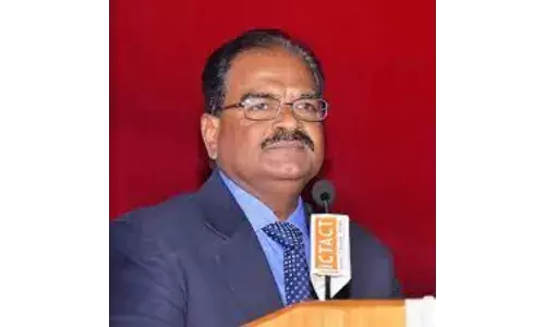 பெரியார் பல்கலைக்கழக முன்னாள் துணைவேந்தர் மீது ஊழல் வழக்குப்பதிவு
