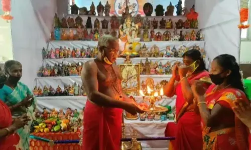 குமரியில் கோலாகலமாக தொடங்கியது நவராத்திரி விழா
