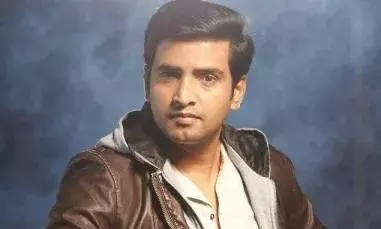 சந்தானத்தின் ஏஜெண்டு கண்ணாயிரம் -   ஃபர்ஸ்ட் லுக் போஸ்டர் வெளியீடு