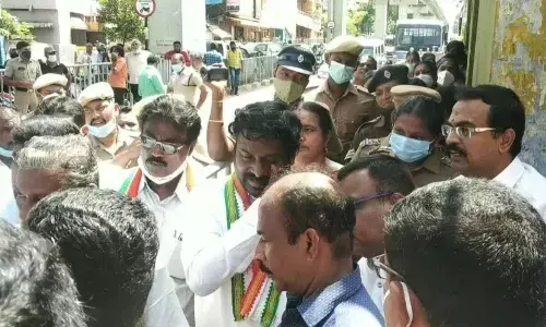நிலம் கையகப்படுத்த வந்த அறநிலையத்துறை அதிகாரிகள் - மக்கள் முற்றுகை