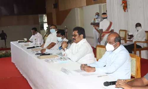 திருச்சி மாவட்ட வளர்ச்சி ஒருங்கிணைப்பு மற்றும் கண்காணிப்பு குழு கூட்டம்