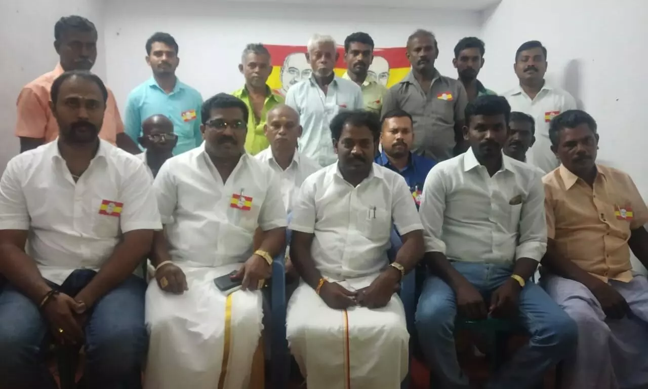 பனை தொழிலாளர்களுக்கு ரூ.10 லட்சம் நிவாரணம்: நாடார்கள் பேரமைப்பு தீர்மானம் பனை தொழிலாளர்களுக்கு ரூ.10 லட்சம் நிவாரணம்: நாடார்கள் பேரமைப்பு தீர்மானம்