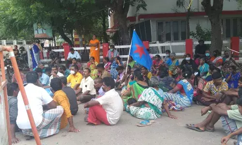 மதுரை அருகே டாஸ்மாக் கடையில் தகராறு: ஒருவர் கொலை மதுரை அருகே டாஸ்மாக் கடையில் தகராறு: ஒருவர் கொலை