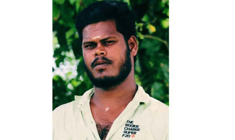 முன்விரோதம் காரணமாக தலையில் கல்லை போட்டு வியாபாரி கொலை முன்விரோதம் காரணமாக தலையில் கல்லை போட்டு வியாபாரி கொலை