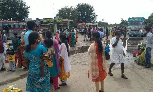 பயணிகள் அதிகரிப்பு: அவிநாசியில் இருந்து கூடுதல் பஸ் இயக்கலாமே