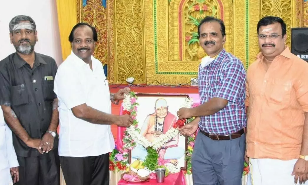 ஒவ்வொருவரும் பழைய கலாசாரத்தை பின்பற்ற வேண்டும்: மத்திய பல்கலைக்கழக துணைவேந்தர் ஒவ்வொருவரும் பழைய கலாசாரத்தை பின்பற்ற வேண்டும்: மத்திய பல்கலைக்கழக துணைவேந்தர்