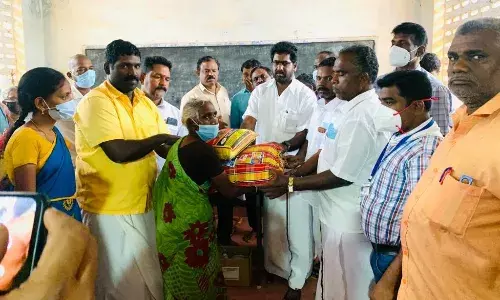 முகாம்களில் கபசுர குடிநீர் வழங்கிய ஜெயங்கொண்டம் எம்எல்ஏ கண்ணன்