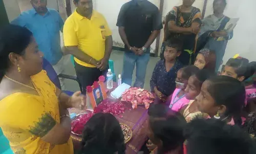 திருமங்கலம் வட்டாட்சியர் அலுவலகத்தில் குழந்தைகள் தின விழா