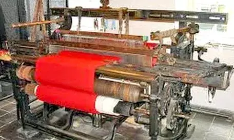 நூல் விலை : வெண்ணந்தூர் பகுதியில்  5,000 விசைத்தறிகள் ஸ்டிரைக்