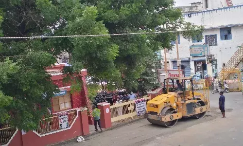 குமாரபாளையம் அருகே தூங்கிக்கொண்டிருந்த மூதாட்டியிடம் செயின் பறிப்பு