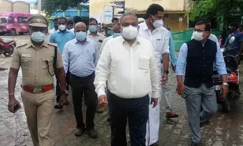 வாணியம்பாடி அரசு மருத்துவமனையில் ஐஏஎஸ் அதிகாரி திடீர் ஆய்வு