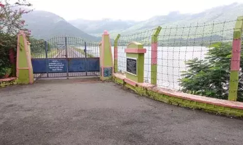 ஈரோடு மாவட்ட அணை மற்றும் நீர்த்தேக்கங்களின்  நிலவரம்