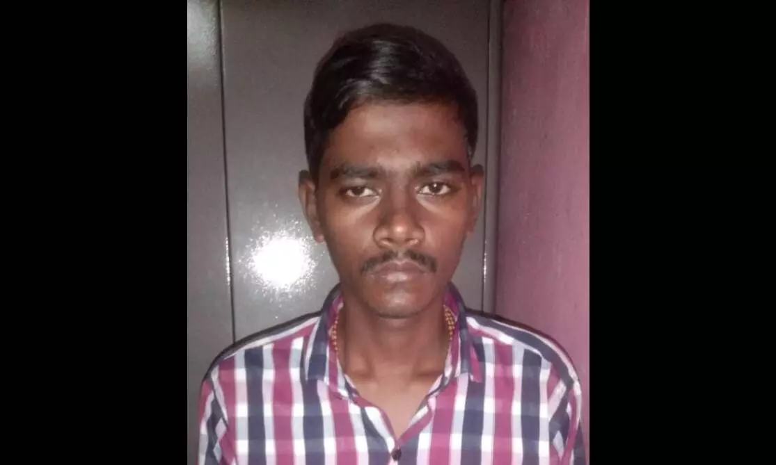 உணவு டெலிவரி ஊழியர் கொலை வழக்கு: தலைமறைவாக இருந்த 2 பேர் கைது உணவு டெலிவரி ஊழியர் கொலை வழக்கு: தலைமறைவாக இருந்த 2 பேர் கைது