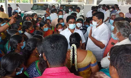 வீட்டு மனைகளை முறையாக அளவீடுகள் செய்து  தர எம்எல்ஏ விடம் கோரிக்கை