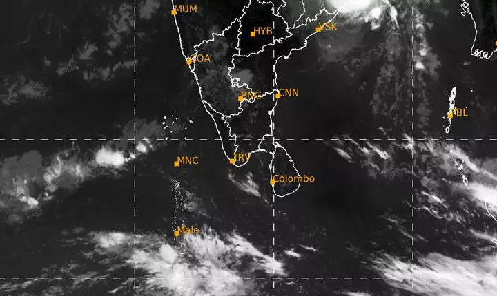 4 மாவட்டங்களில் கனமழை பெய்யும்: 5 நாட்களுக்கான வானிலை நிலவரம் 4 மாவட்டங்களில் கனமழை பெய்யும்: 5 நாட்களுக்கான வானிலை நிலவரம்