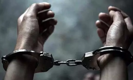 13 ஆண்டாக தேடப்பட்டு வந்த மாவோயிஸ்ட் மகாராஷ்டிராவில் கைது 13 ஆண்டாக தேடப்பட்டு வந்த மாவோயிஸ்ட் மகாராஷ்டிராவில் கைது