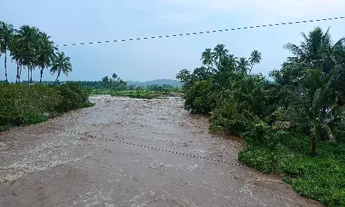 41 ஆண்டுகளுக்கு பிறகு பொங்கிய முல்லை பெரியாறு அணை 41 ஆண்டுகளுக்கு பிறகு பொங்கிய முல்லை பெரியாறு அணை