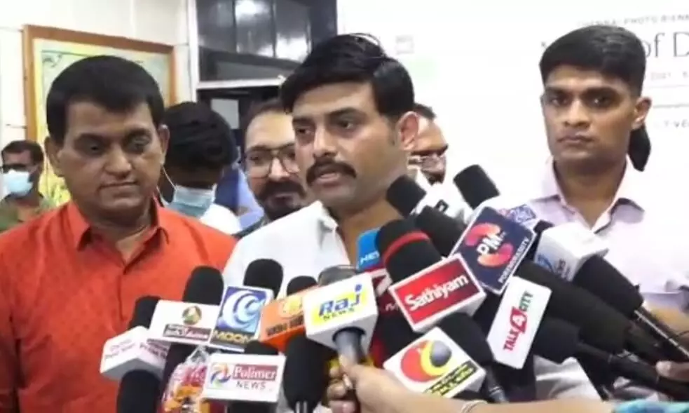 சுற்றுலா தலங்களில் விதிமுறைகள் தீவிரமாக கடைபிடிக்கப்பட்டு வருகிறது : மதிவேந்தன் சுற்றுலா தலங்களில் விதிமுறைகள் தீவிரமாக கடைபிடிக்கப்பட்டு வருகிறது : மதிவேந்தன்