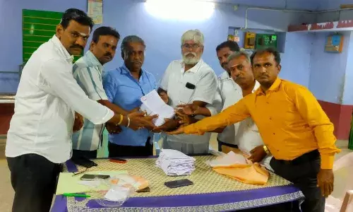 குமாரபாளையத்தில் அகில இந்திய வியாபாரிகள் கூட்டமைப்பு ஆலோசனை கூட்டம்
