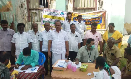 புதுக்கோட்டை மாவட்ட ஆட்டோ தொழிலாளர் முன்னேற்ற சங்கத்தில் மருத்துவ முகாம்