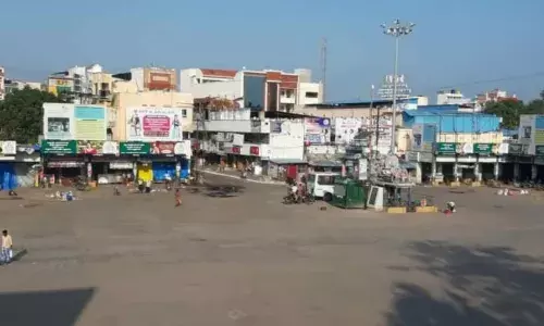 கள்ளக்குறிச்சியில் முழு ஊரடங்கு கடைபிடிக்கப்பட்டது கள்ளக்குறிச்சியில் முழு ஊரடங்கு கடைபிடிக்கப்பட்டது