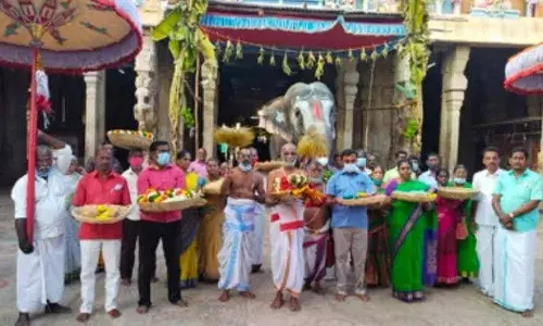ஸ்ரீரங்கநாதர் கோயிலில் இருந்து சமயபுரம் மாரியம்மனுக்கு சீர்வரிசை