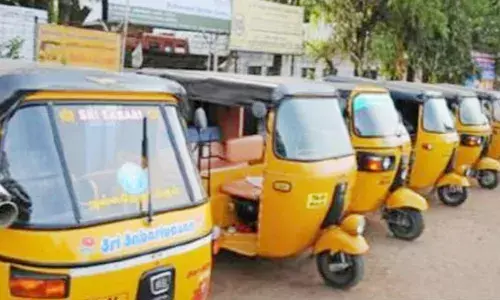 வேலூரில் இரவு நேர ஆட்டோக்களுக்கு கட்டுப்பாடு