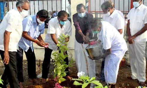 நாமக்கல்லில் மகாத்மா காந்தி சிலை அமைக்க பூமி பூஜை
