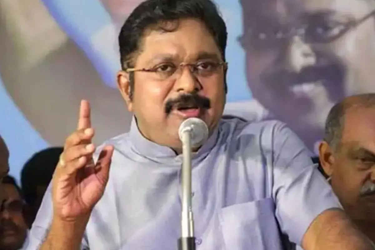 மின்வெட்டு விவகாரத்தில் மத்திய அரசை குறைகூறக்கூடாது - டிடிவி தினகரன் மின்வெட்டு விவகாரத்தில் மத்திய அரசை குறைகூறக்கூடாது - டிடிவி தினகரன்