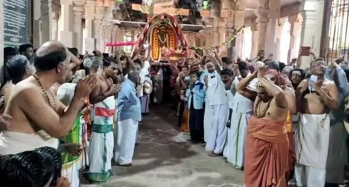 திருவாவடுதுறை கோமுக்தீஸ்வரர் கோயிலில் ரத சப்தமி பெருவிழா திருவாவடுதுறை கோமுக்தீஸ்வரர் கோயிலில் ரத சப்தமி பெருவிழா