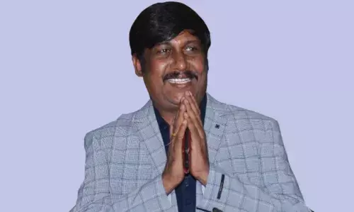 ரூ.10க்கு உயர் மருத்துவ சிகிச்சை: சுயே., வேட்பாளர் வி.ஆர்.ராஜன் வாக்குறுதி ரூ.10க்கு உயர் மருத்துவ சிகிச்சை: சுயே., வேட்பாளர் வி.ஆர்.ராஜன் வாக்குறுதி