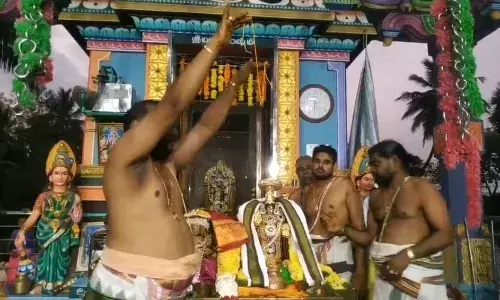 பொன்னேரி லஷ்மி அம்மன்- பெருமாள் திருக்கல்யான வைபவம்: திரளான பக்தர்கள் பங்கேற்பு